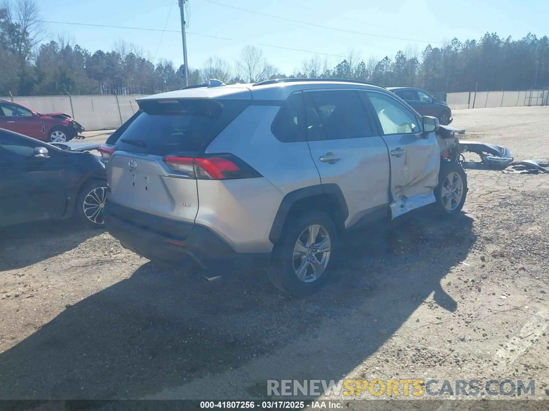4 fotografías del automóvil dañado 2T3W1RFV1PC251213 TOYOTA RAV4 2023