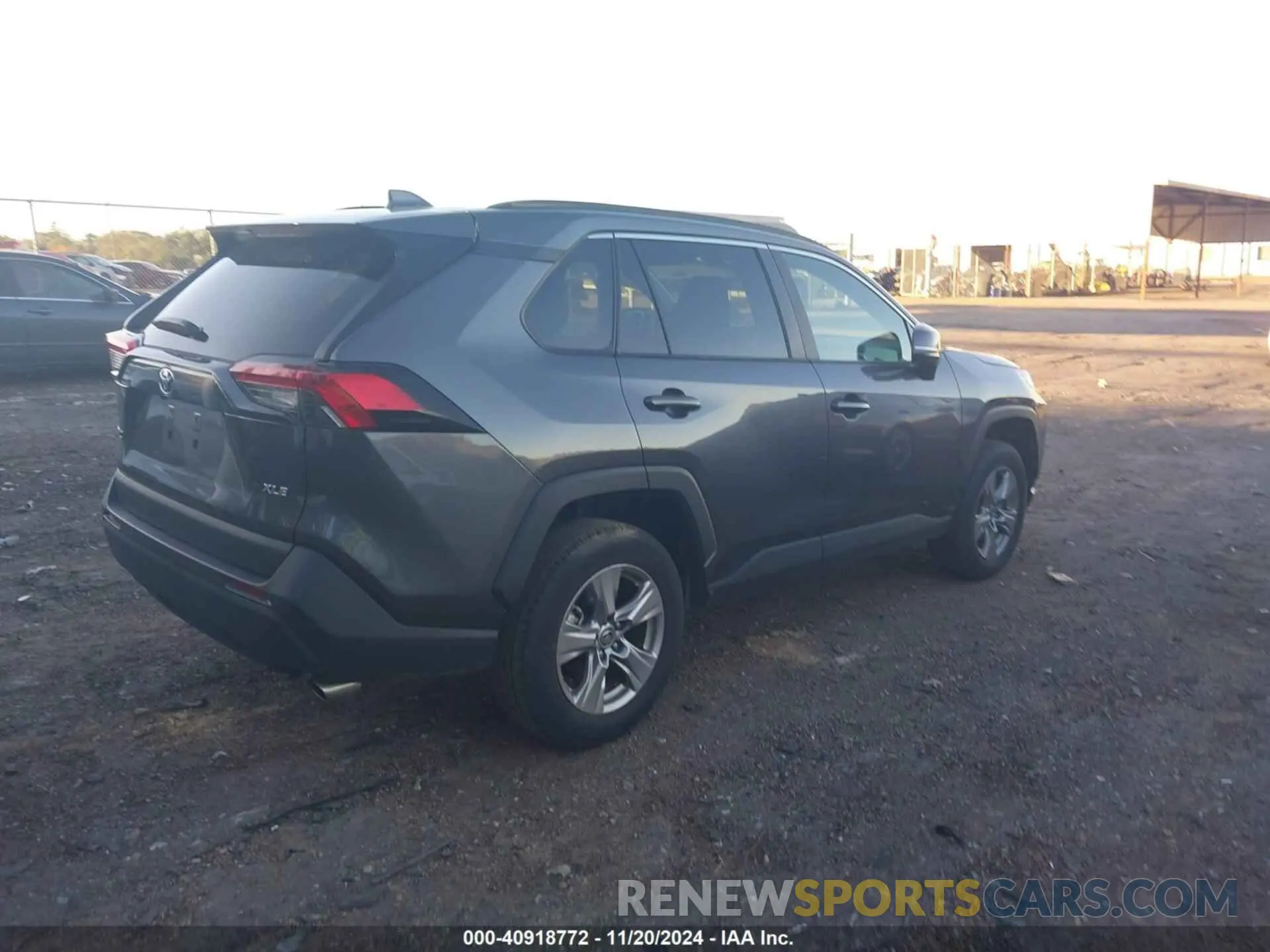 3 fotografías del automóvil dañado 2T3W1RFV3PC243047 TOYOTA RAV4 2023