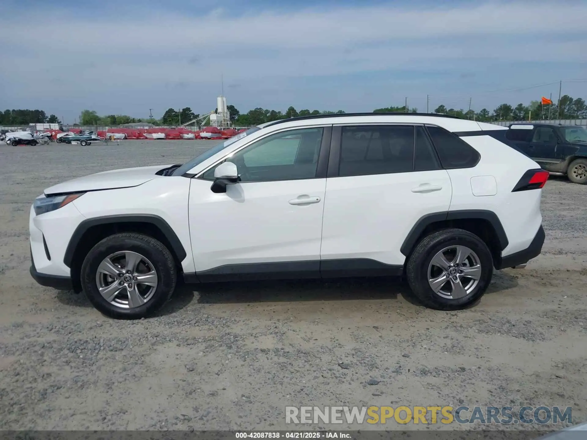 14 fotografías del automóvil dañado 2T3W1RFV4PW271681 TOYOTA RAV4 2023