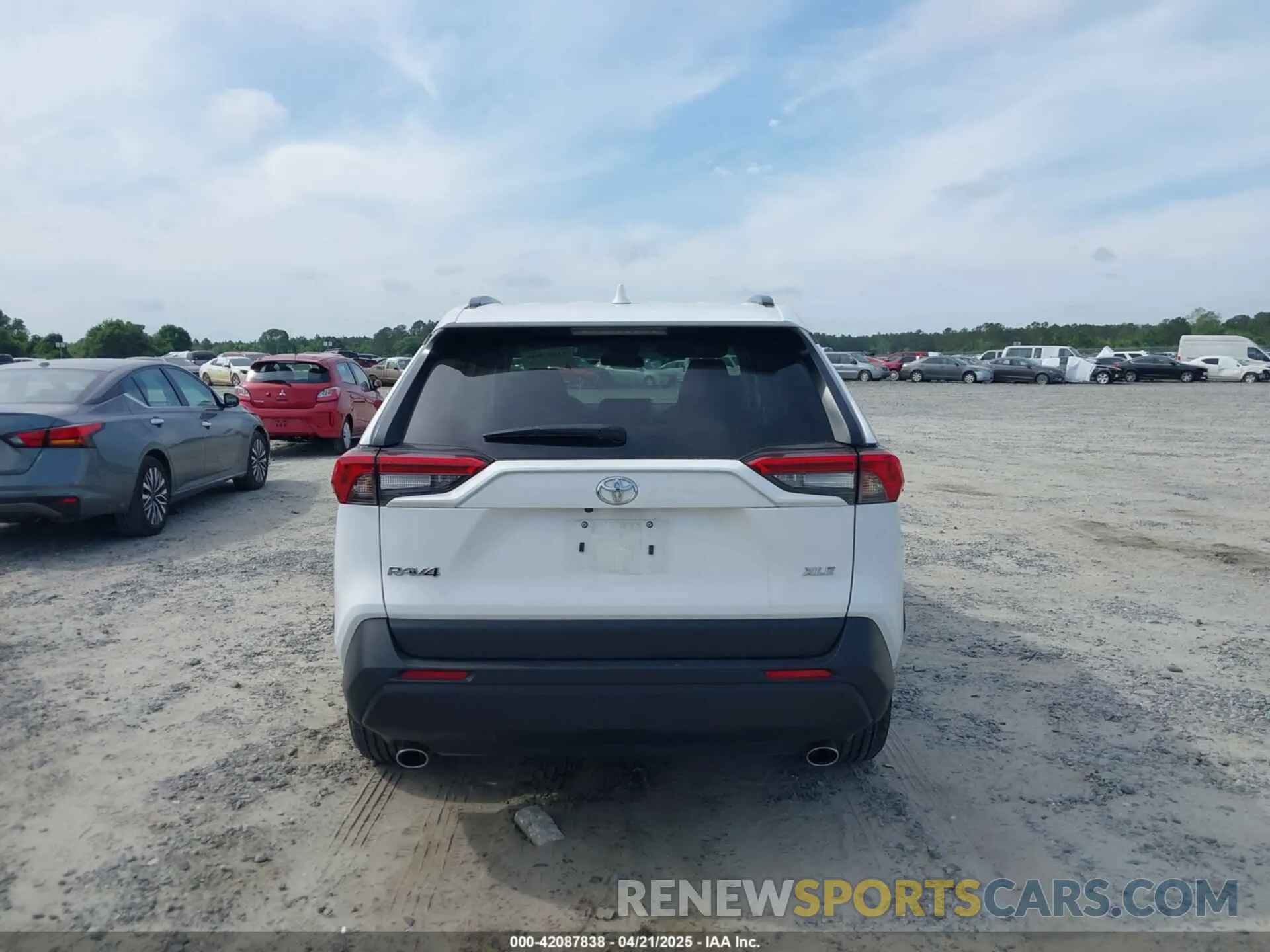 16 fotografías del automóvil dañado 2T3W1RFV4PW271681 TOYOTA RAV4 2023