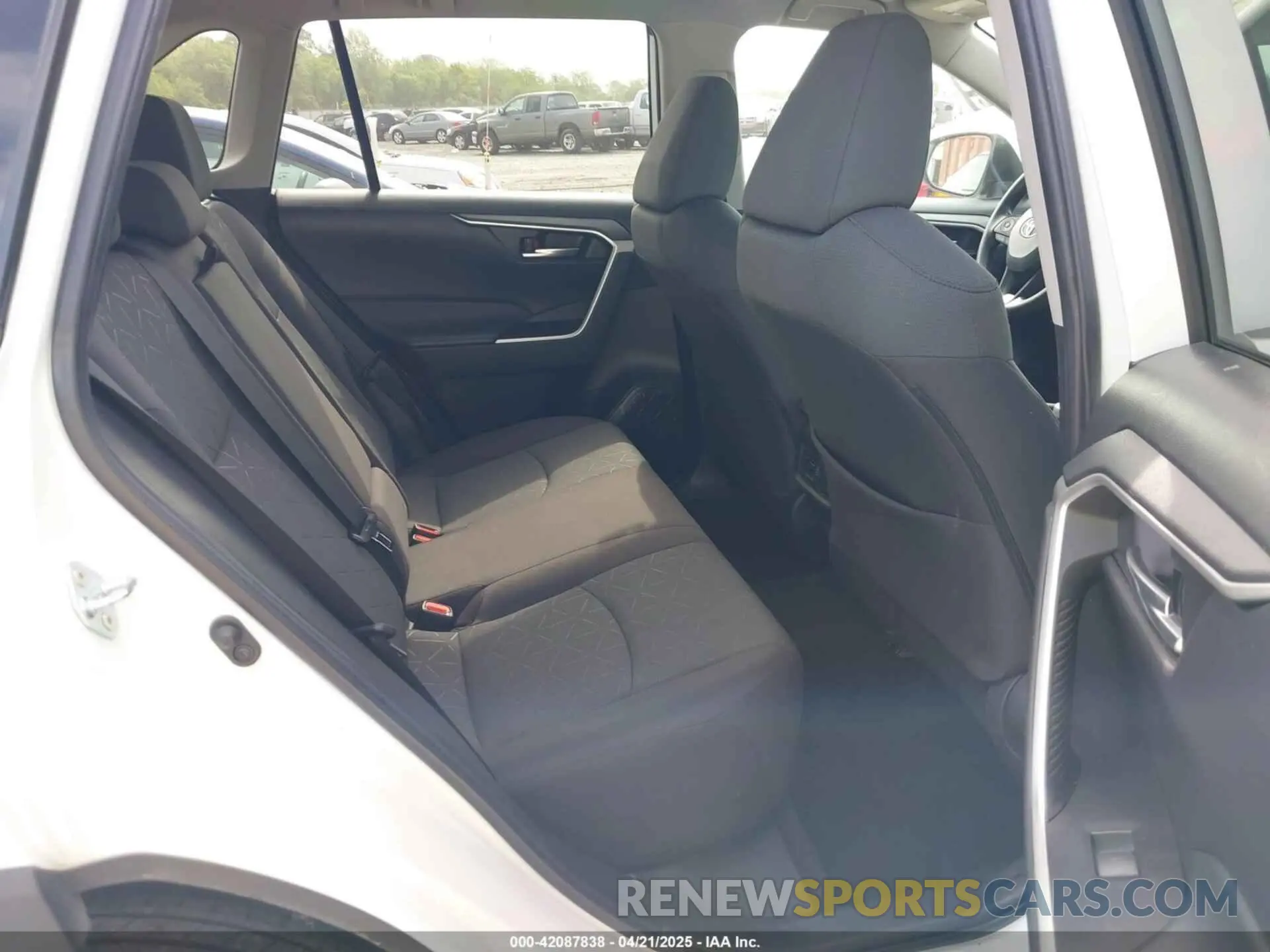 8 fotografías del automóvil dañado 2T3W1RFV4PW271681 TOYOTA RAV4 2023
