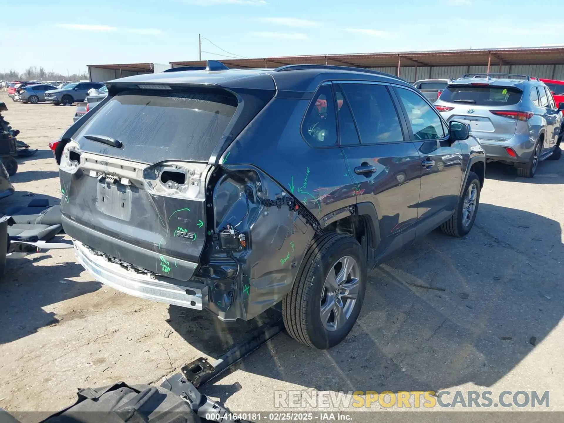 4 fotografías del automóvil dañado 2T3W1RFV4PW299898 TOYOTA RAV4 2023