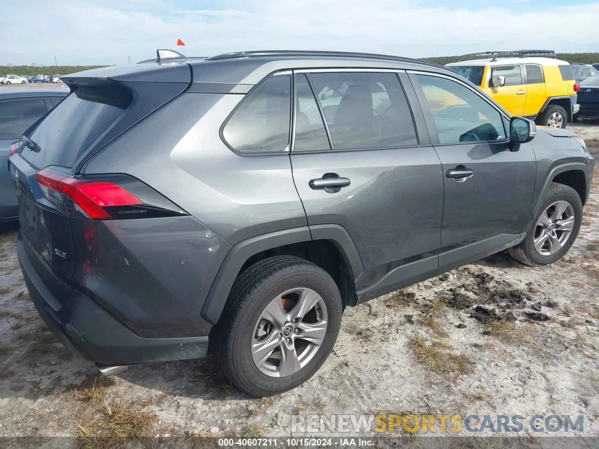 4 fotografías del automóvil dañado 2T3W1RFV6PW238553 TOYOTA RAV4 2023