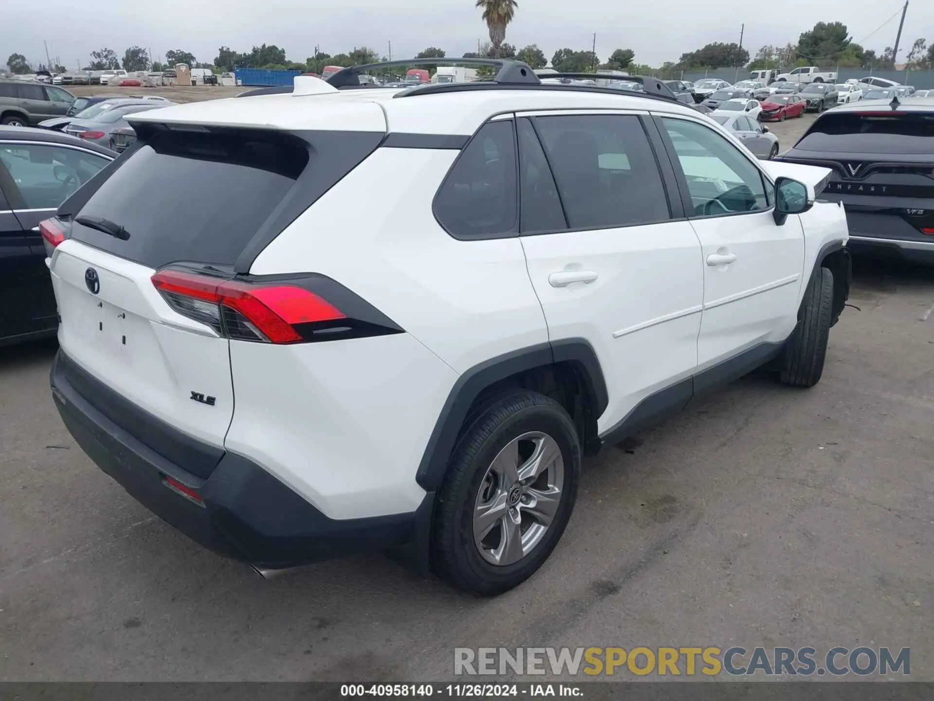 4 fotografías del automóvil dañado 2T3W1RFV7PC218877 TOYOTA RAV4 2023