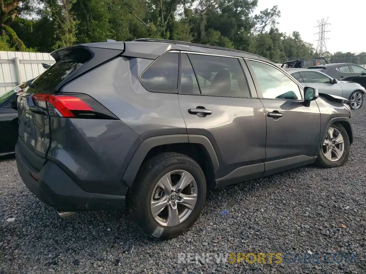 3 fotografías del automóvil dañado 2T3W1RFV8PW282330 TOYOTA RAV4 2023