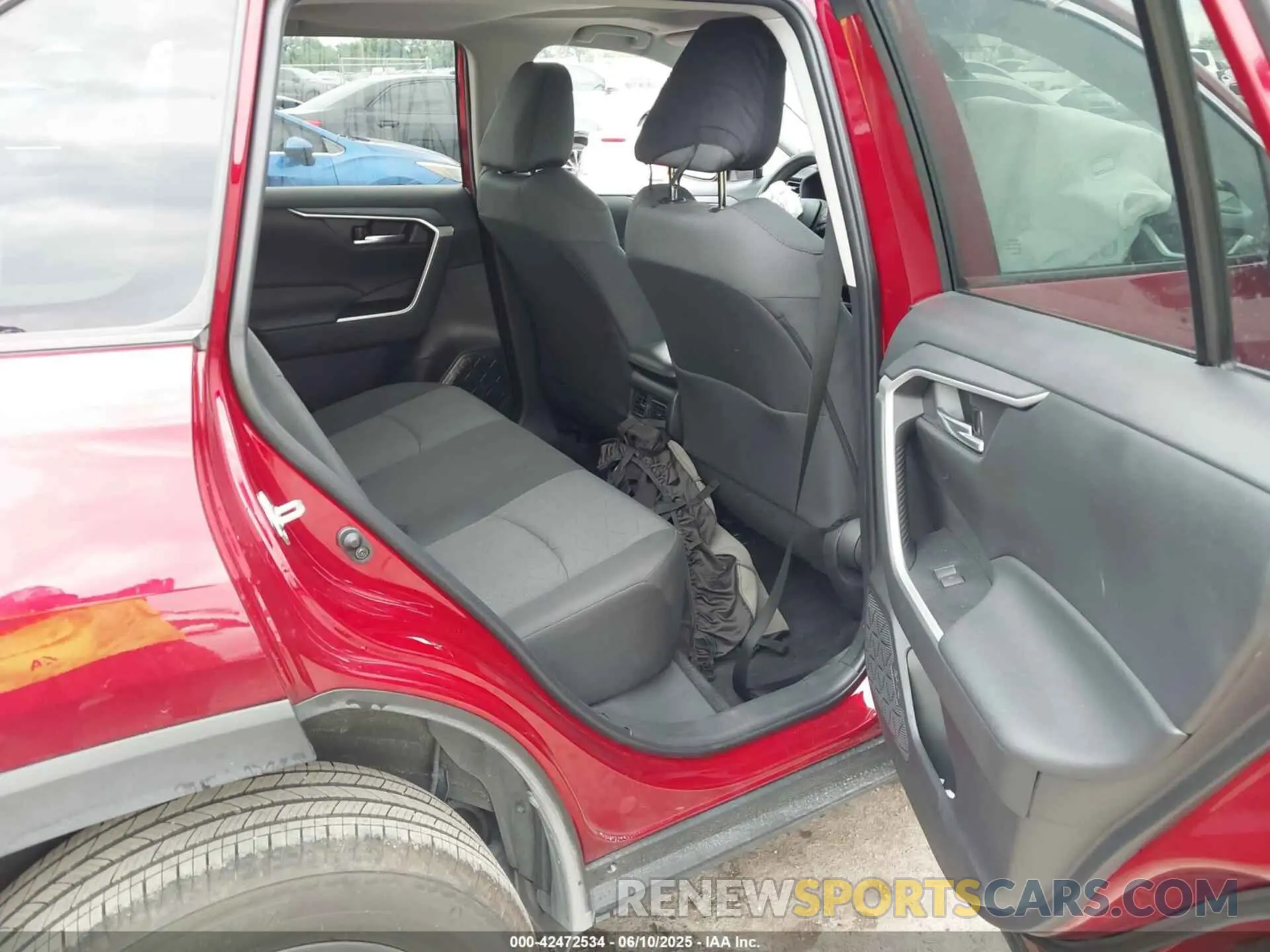 8 fotografías del automóvil dañado 2T3W1RFV9PW295510 TOYOTA RAV4 2023