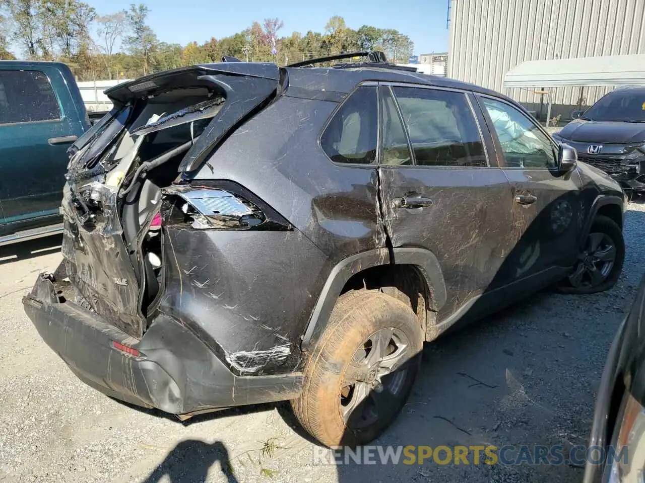 3 fotografías del automóvil dañado 2T3W1RFVXPC233177 TOYOTA RAV4 2023
