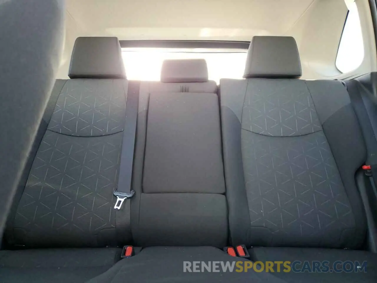 10 fotografías del automóvil dañado 2T3W1RFVXPC240355 TOYOTA RAV4 2023