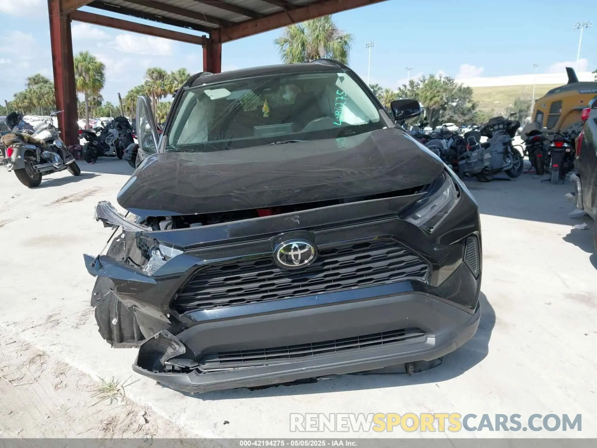 13 fotografías del automóvil dañado 2T3W1RFVXPW249197 TOYOTA RAV4 2023