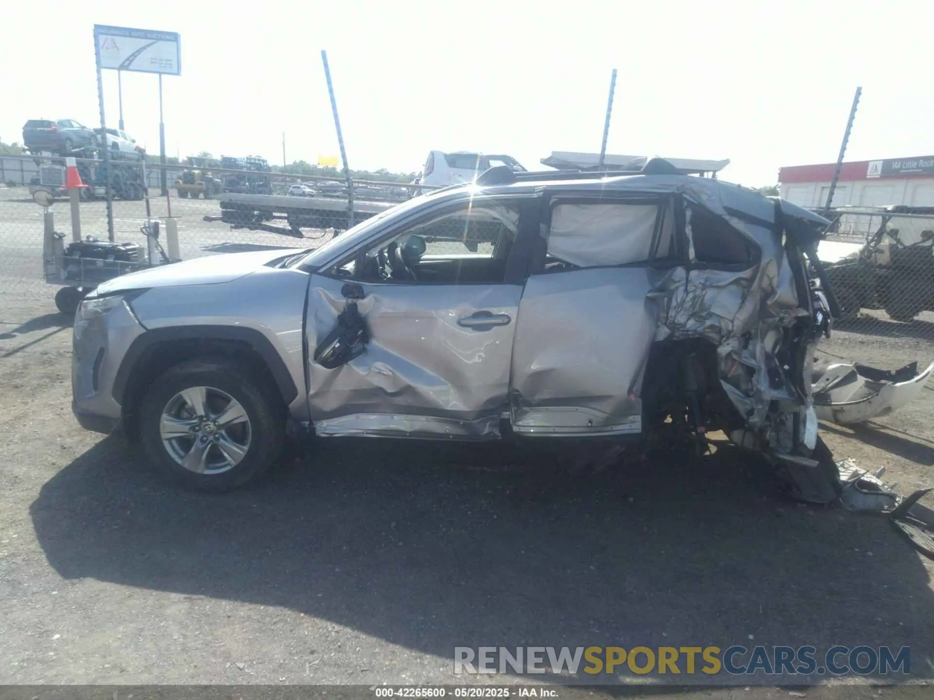 14 fotografías del automóvil dañado 2T3W1RFVXPW288226 TOYOTA RAV4 2023