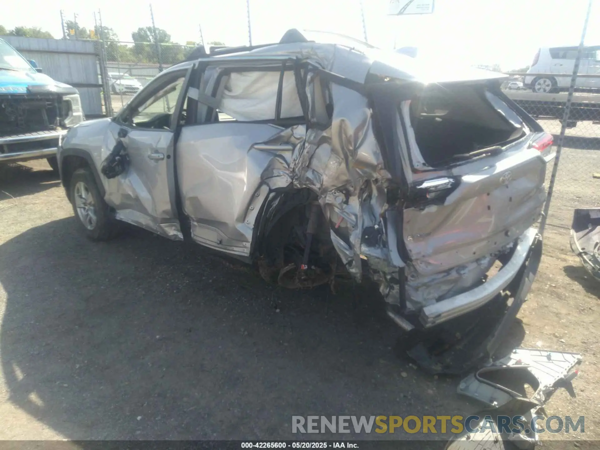 3 fotografías del automóvil dañado 2T3W1RFVXPW288226 TOYOTA RAV4 2023