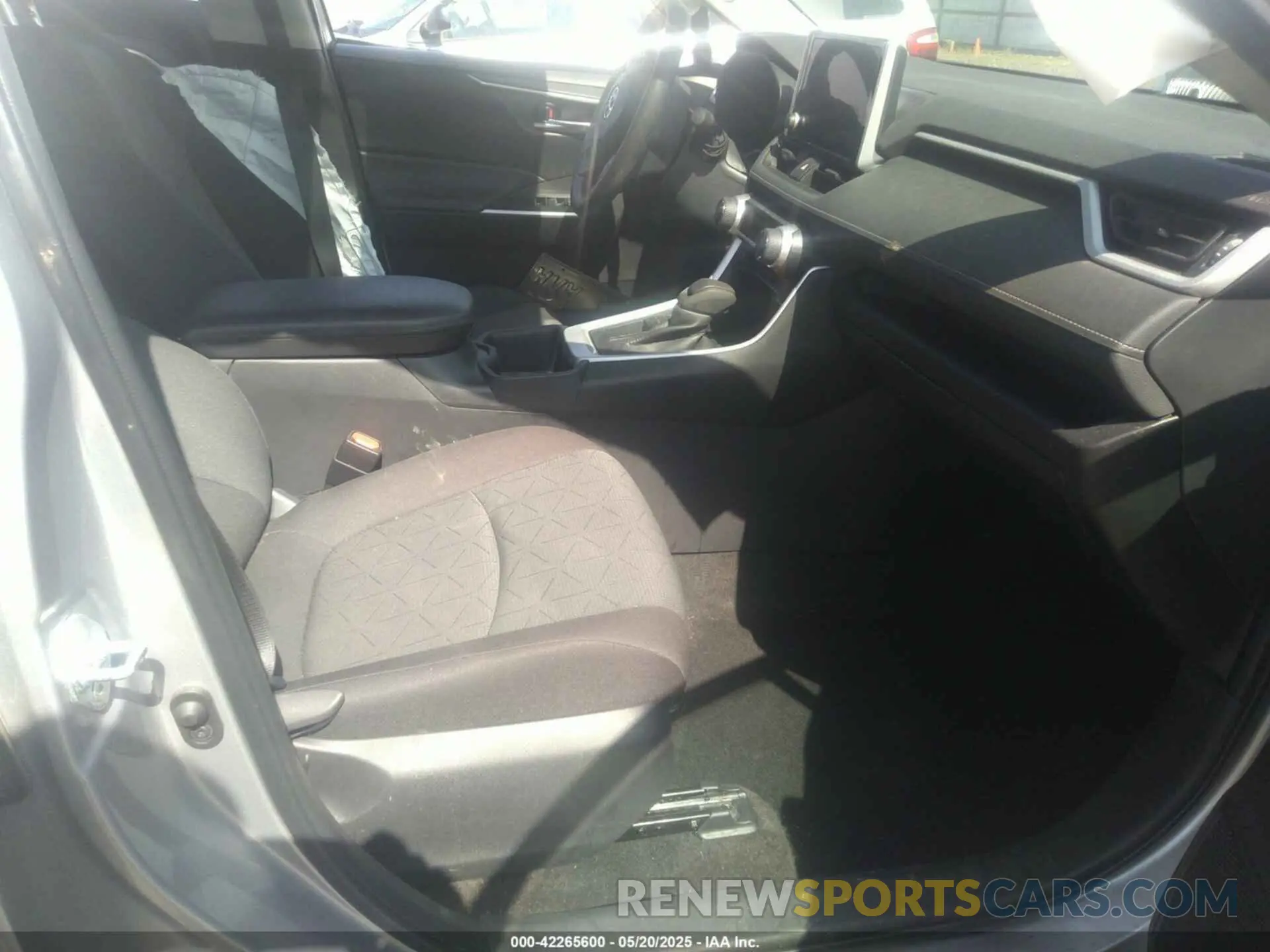 5 fotografías del automóvil dañado 2T3W1RFVXPW288226 TOYOTA RAV4 2023