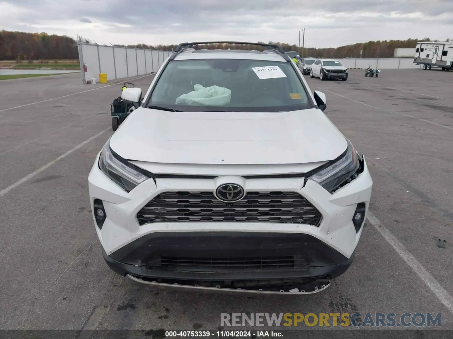 12 fotografías del automóvil dañado 2T3Y1RFV2PW282882 TOYOTA RAV4 2023