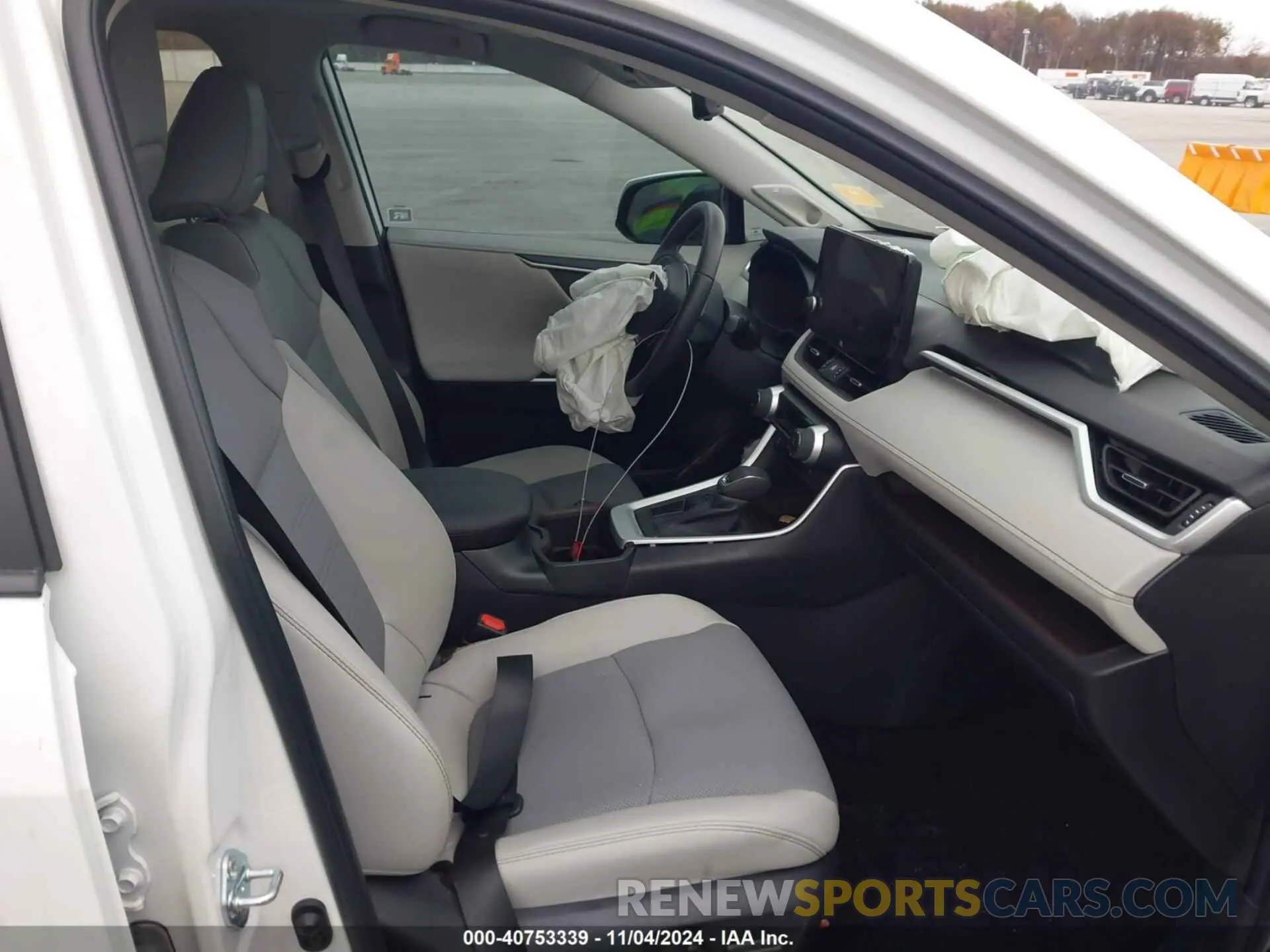 5 fotografías del automóvil dañado 2T3Y1RFV2PW282882 TOYOTA RAV4 2023