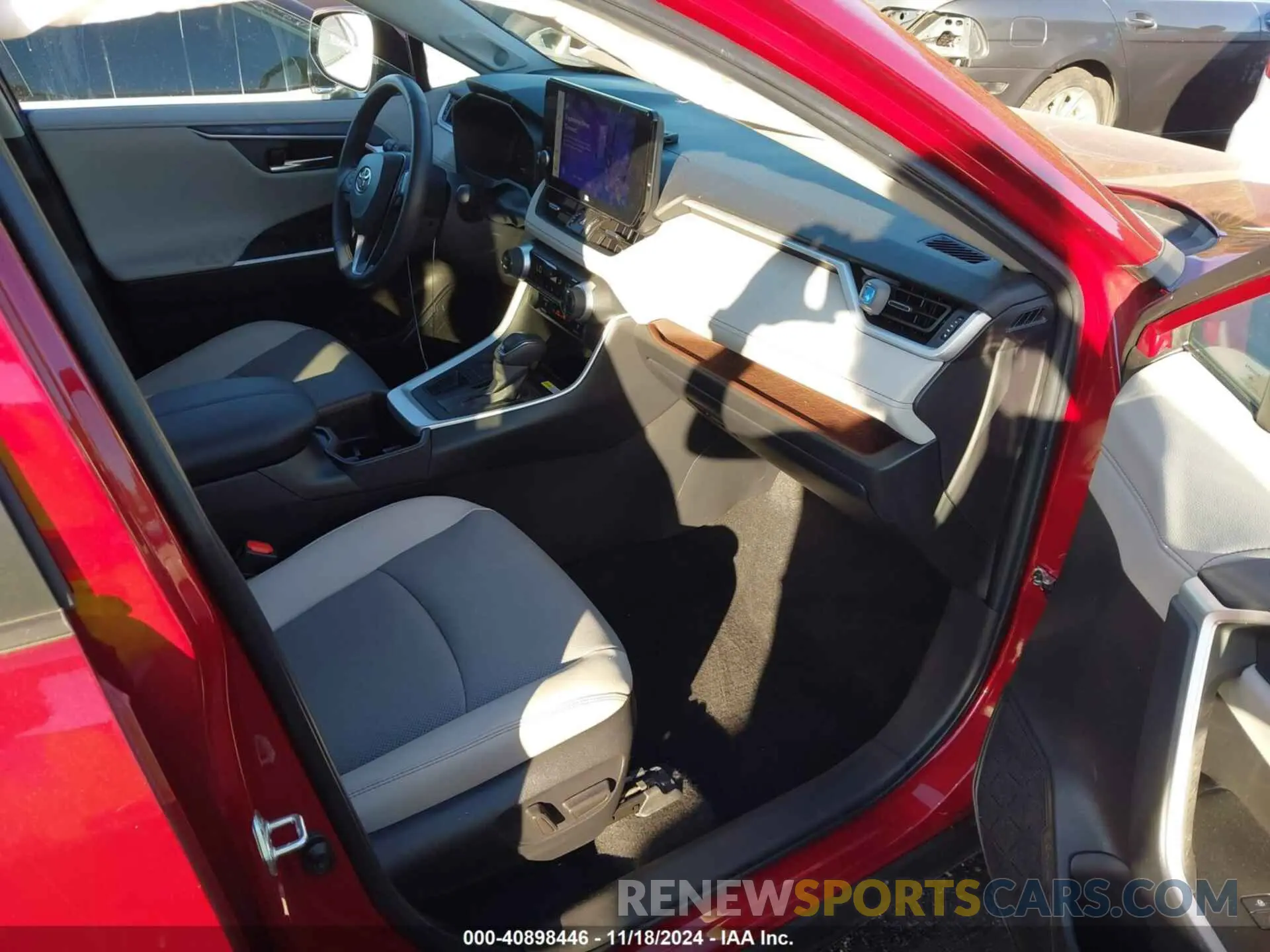 5 fotografías del automóvil dañado 2T3Y1RFV6PW255698 TOYOTA RAV4 2023