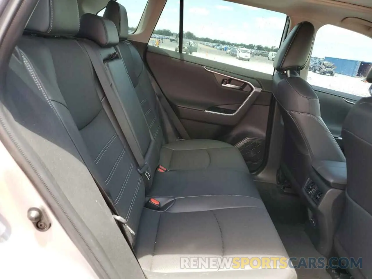11 fotografías del automóvil dañado 2T3Y1RFV8PC244946 TOYOTA RAV4 2023