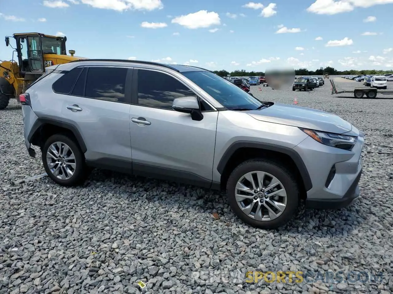 4 fotografías del automóvil dañado 2T3Y1RFV8PC244946 TOYOTA RAV4 2023