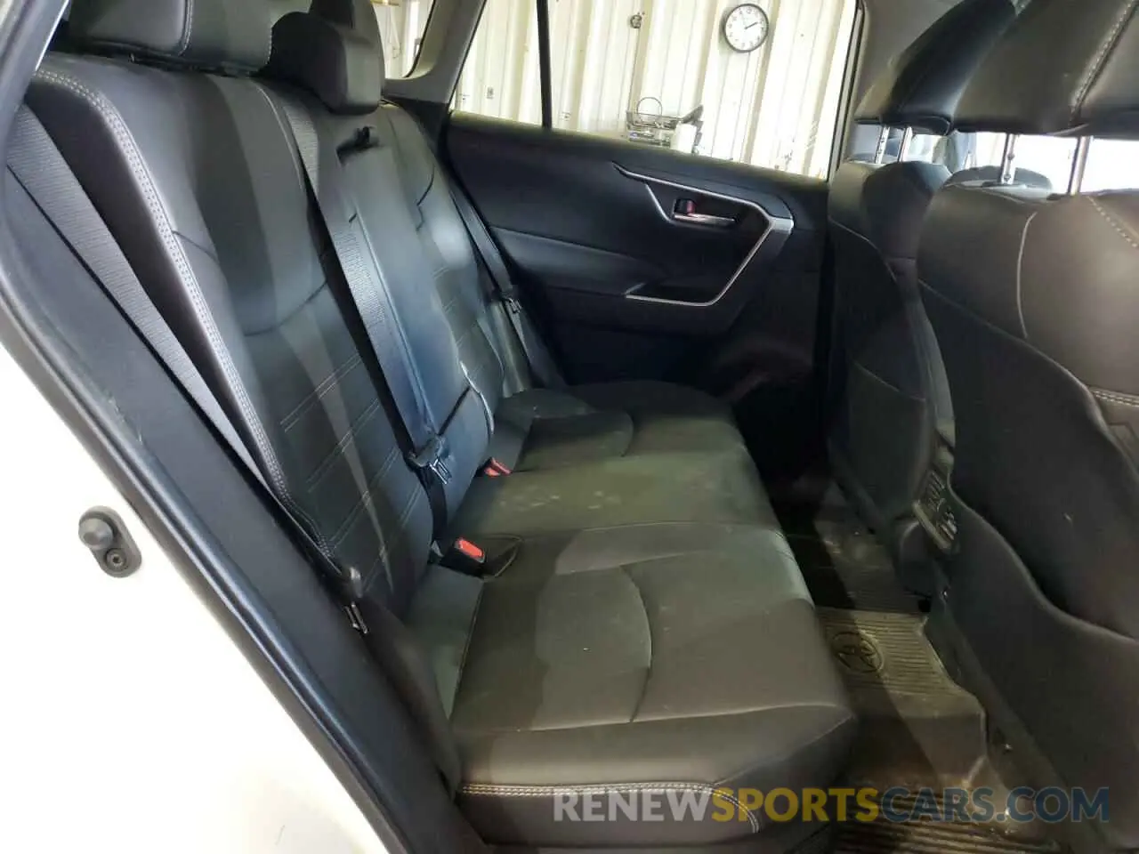 11 fotografías del automóvil dañado 4T3B6RFV0PU107506 TOYOTA RAV4 2023