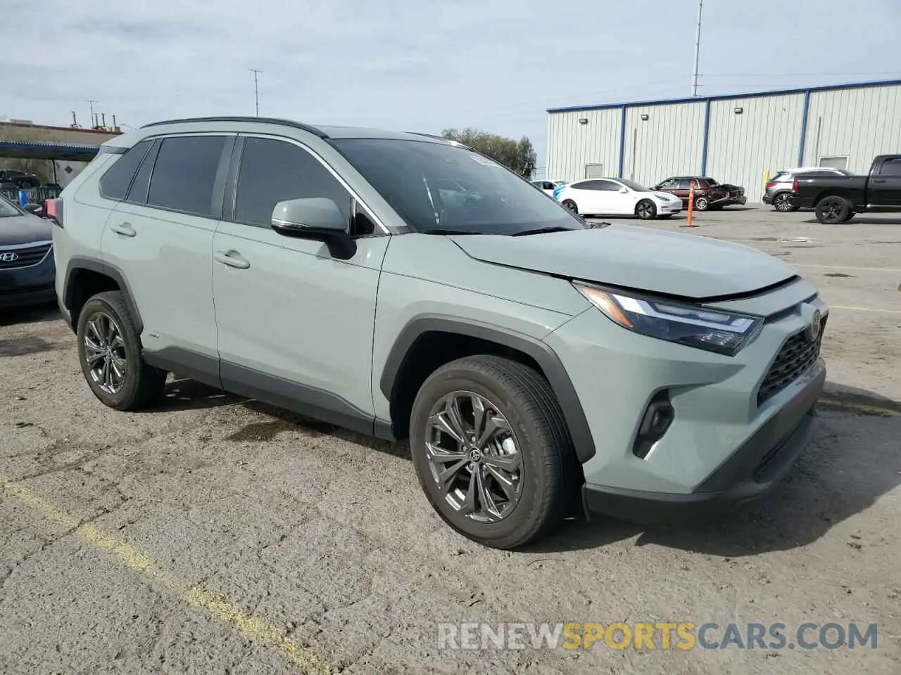 4 fotografías del automóvil dañado 4T3B6RFV8PU129611 TOYOTA RAV4 2023