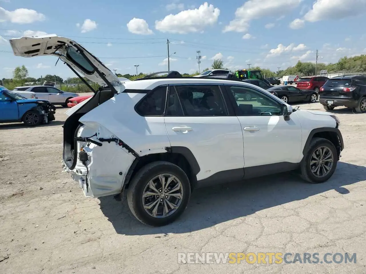 3 fotografías del automóvil dañado 4T3B6RFV8PU130306 TOYOTA RAV4 2023