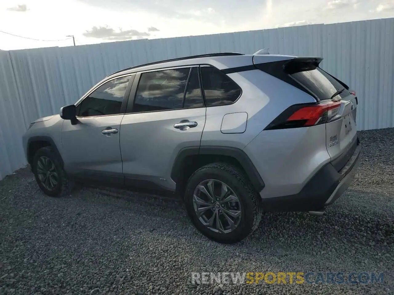 2 fotografías del automóvil dañado 4T3D6RFV0PU108292 TOYOTA RAV4 2023