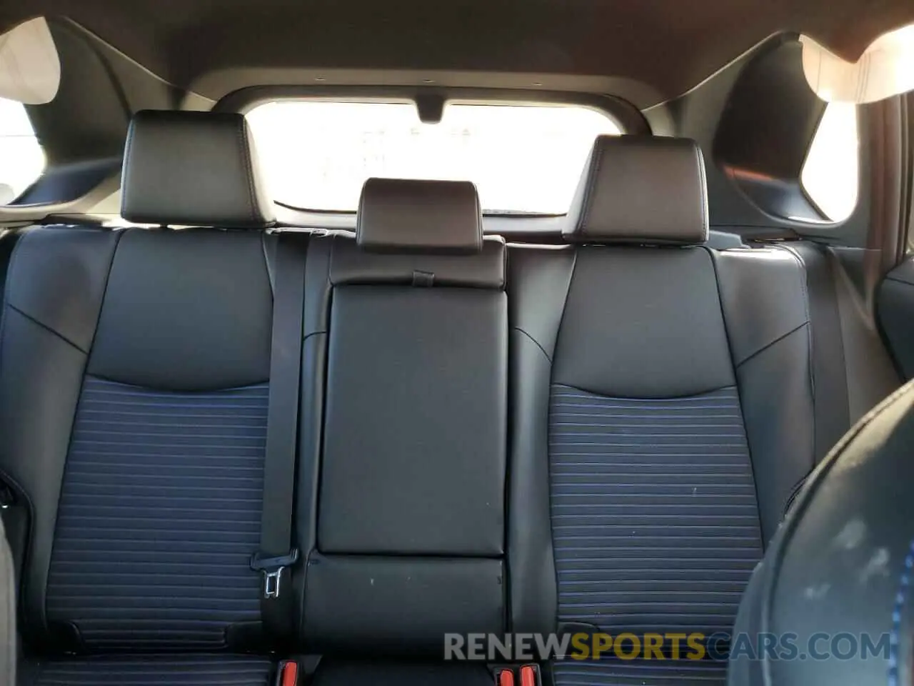 10 fotografías del automóvil dañado 4T3E6RFV3PU122921 TOYOTA RAV4 2023