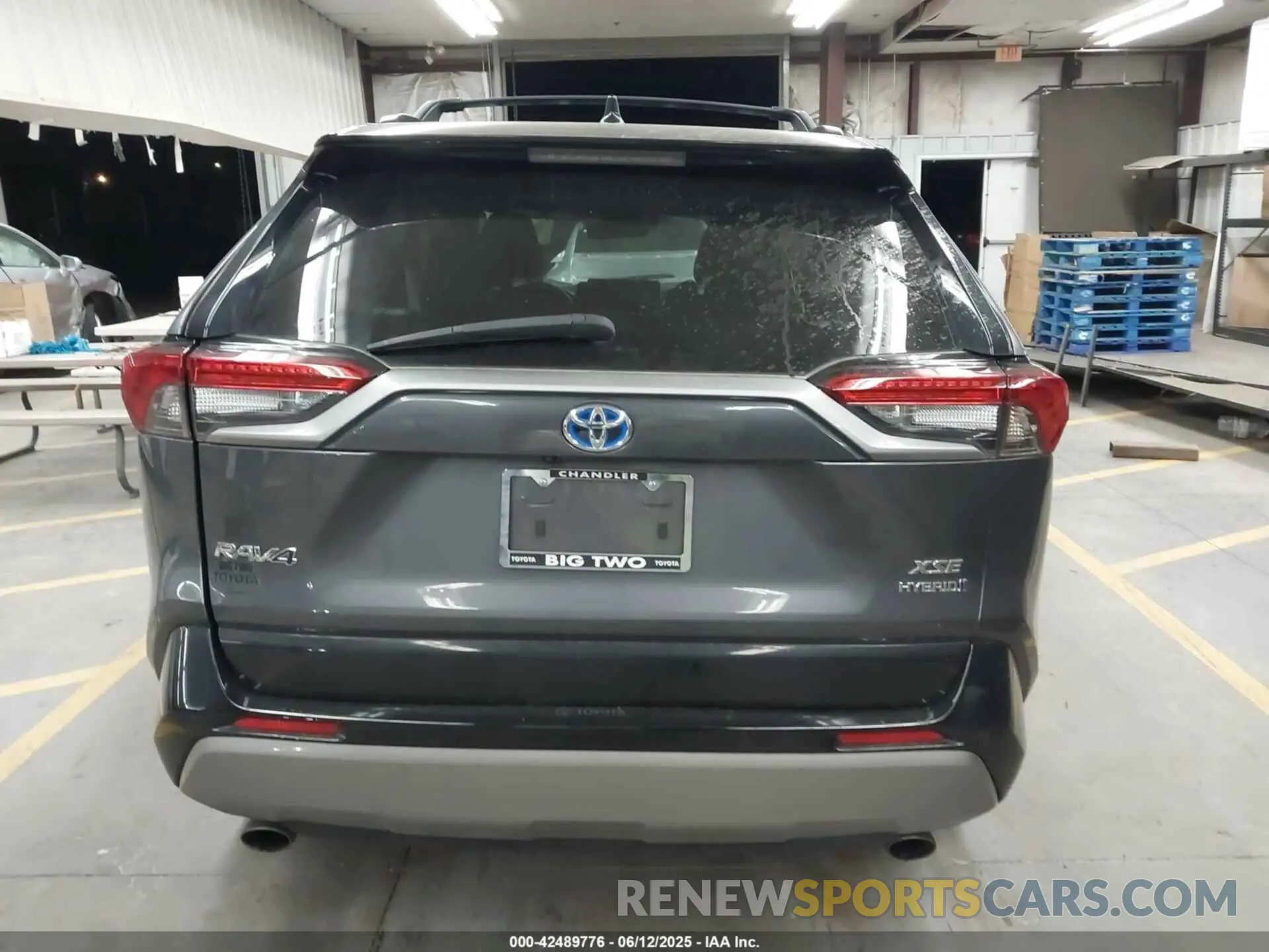15 fotografías del automóvil dañado 4T3E6RFV8PU107041 TOYOTA RAV4 2023