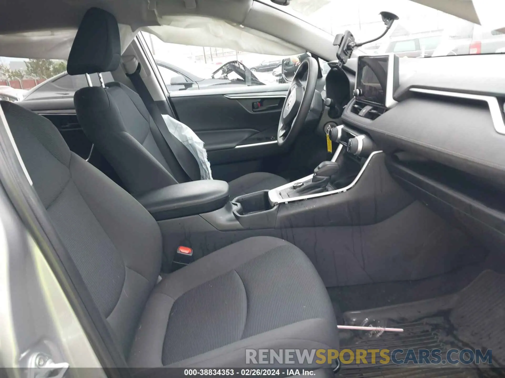 5 fotografías del automóvil dañado 4T3MWRFV6PU085617 TOYOTA RAV4 2023