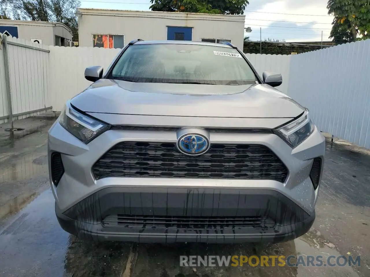 5 fotografías del automóvil dañado 4T3MWRFV9PU089967 TOYOTA RAV4 2023