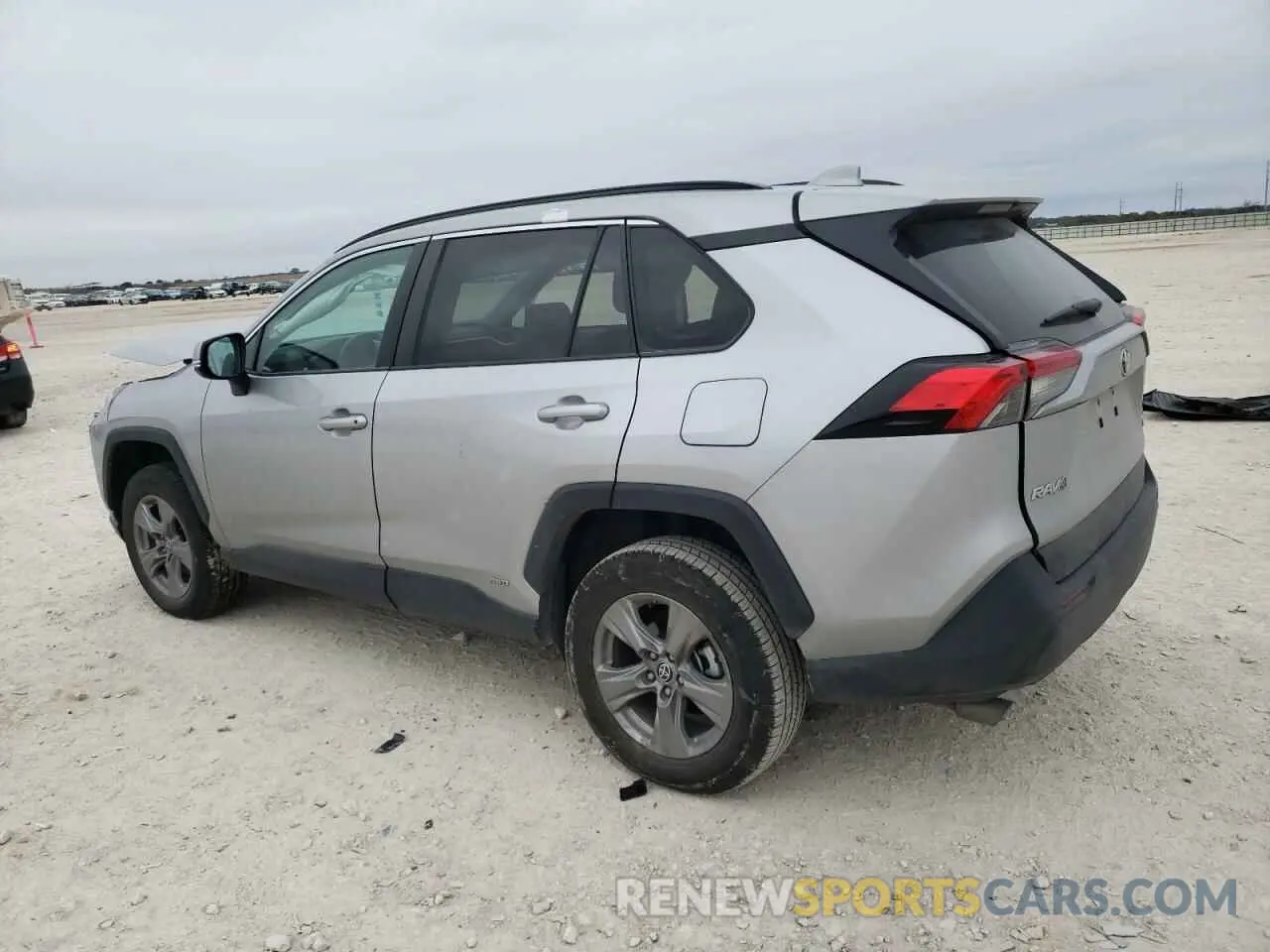 2 fotografías del automóvil dañado 4T3MWRFV9PU090939 TOYOTA RAV4 2023