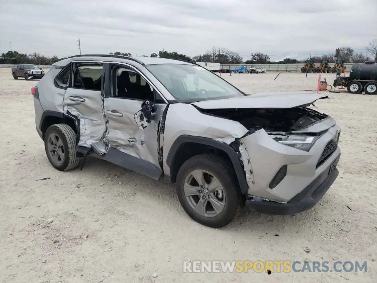 4 fotografías del automóvil dañado 4T3MWRFV9PU090939 TOYOTA RAV4 2023