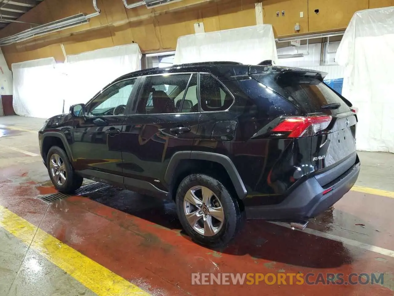 2 fotografías del automóvil dañado 4T3RWRFV9PU091336 TOYOTA RAV4 2023