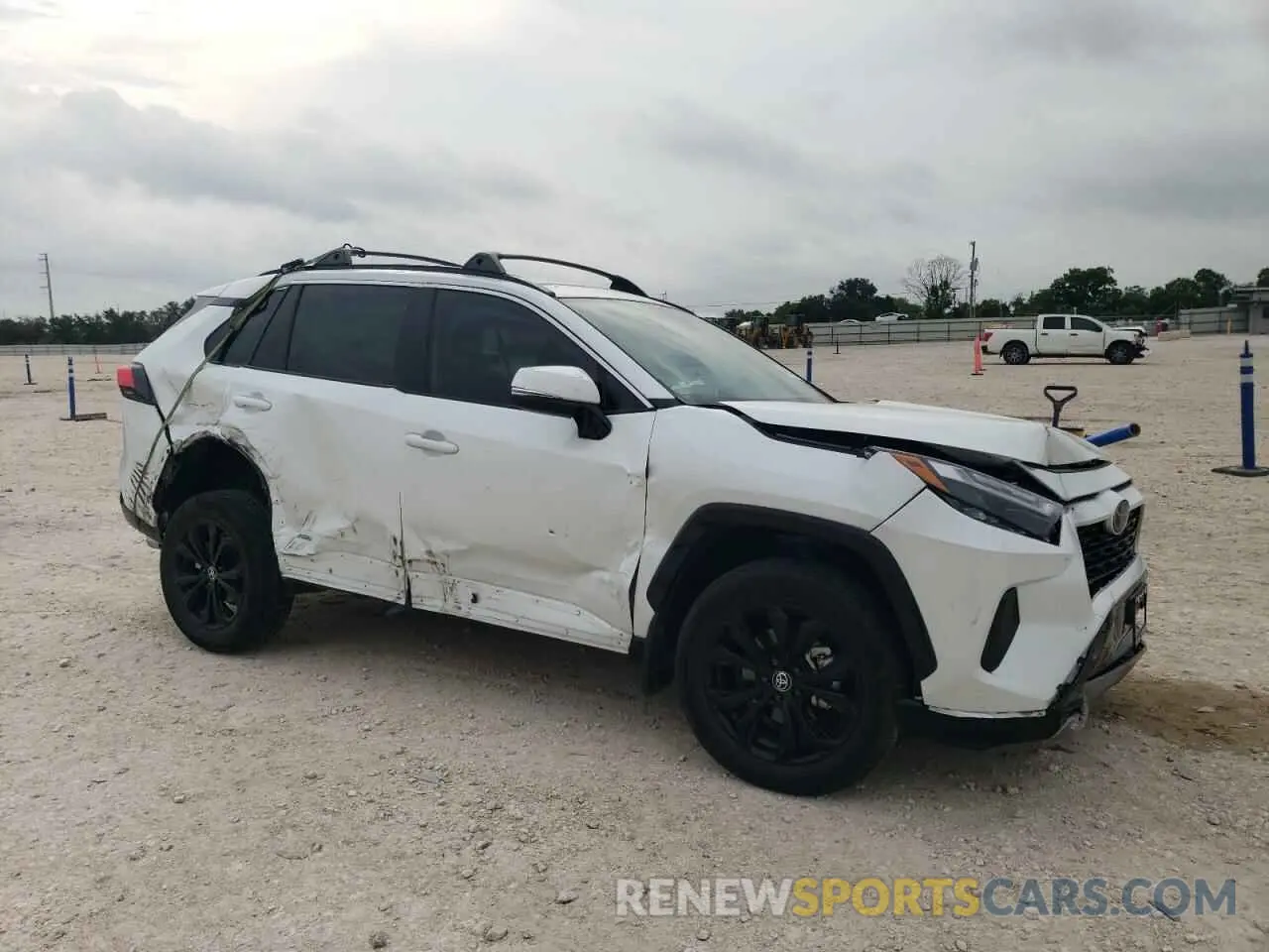 4 fotografías del automóvil dañado 4T3T6RFV0PU139361 TOYOTA RAV4 2023