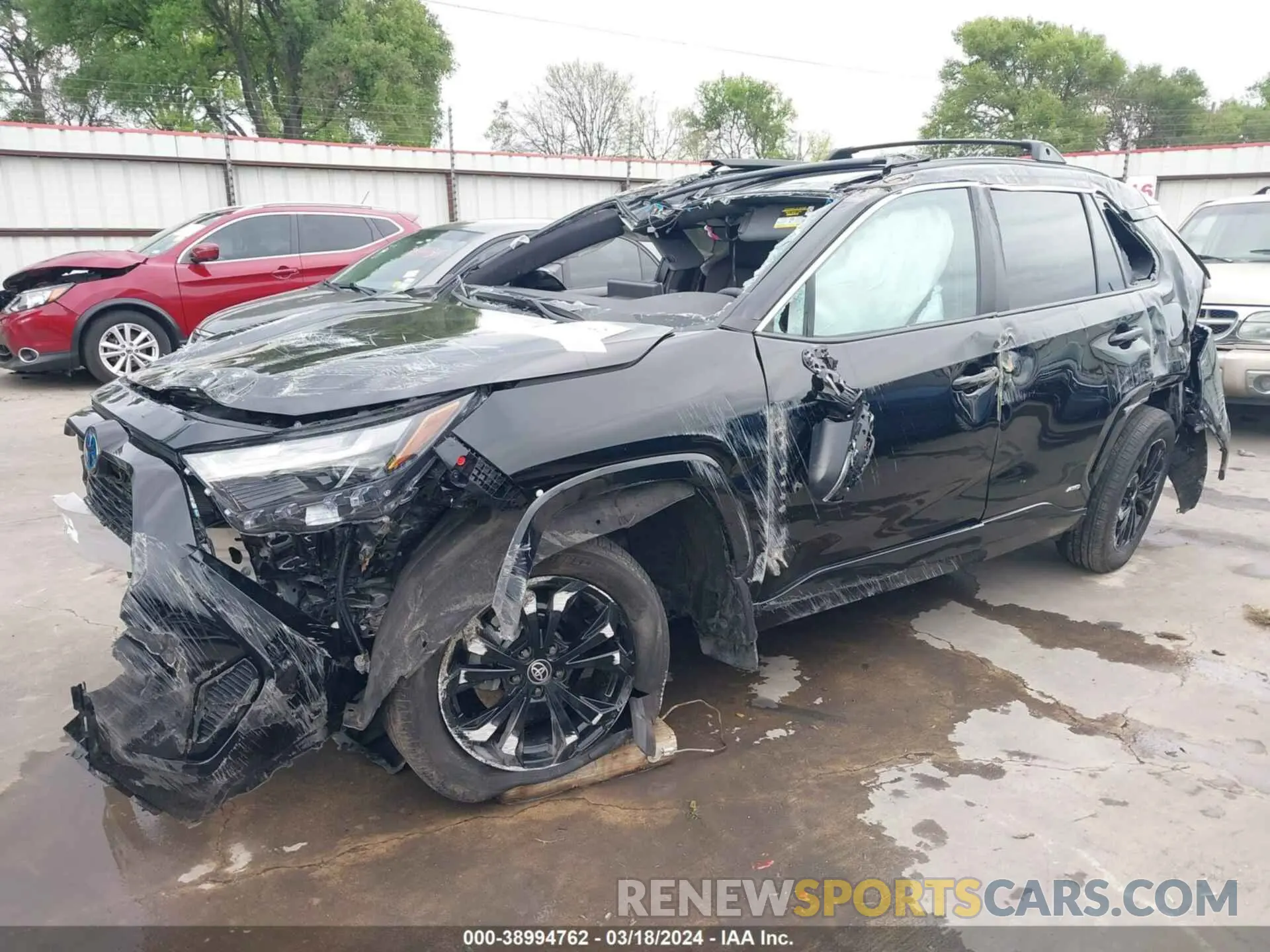 2 fotografías del automóvil dañado 4T3T6RFV1PU123203 TOYOTA RAV4 2023