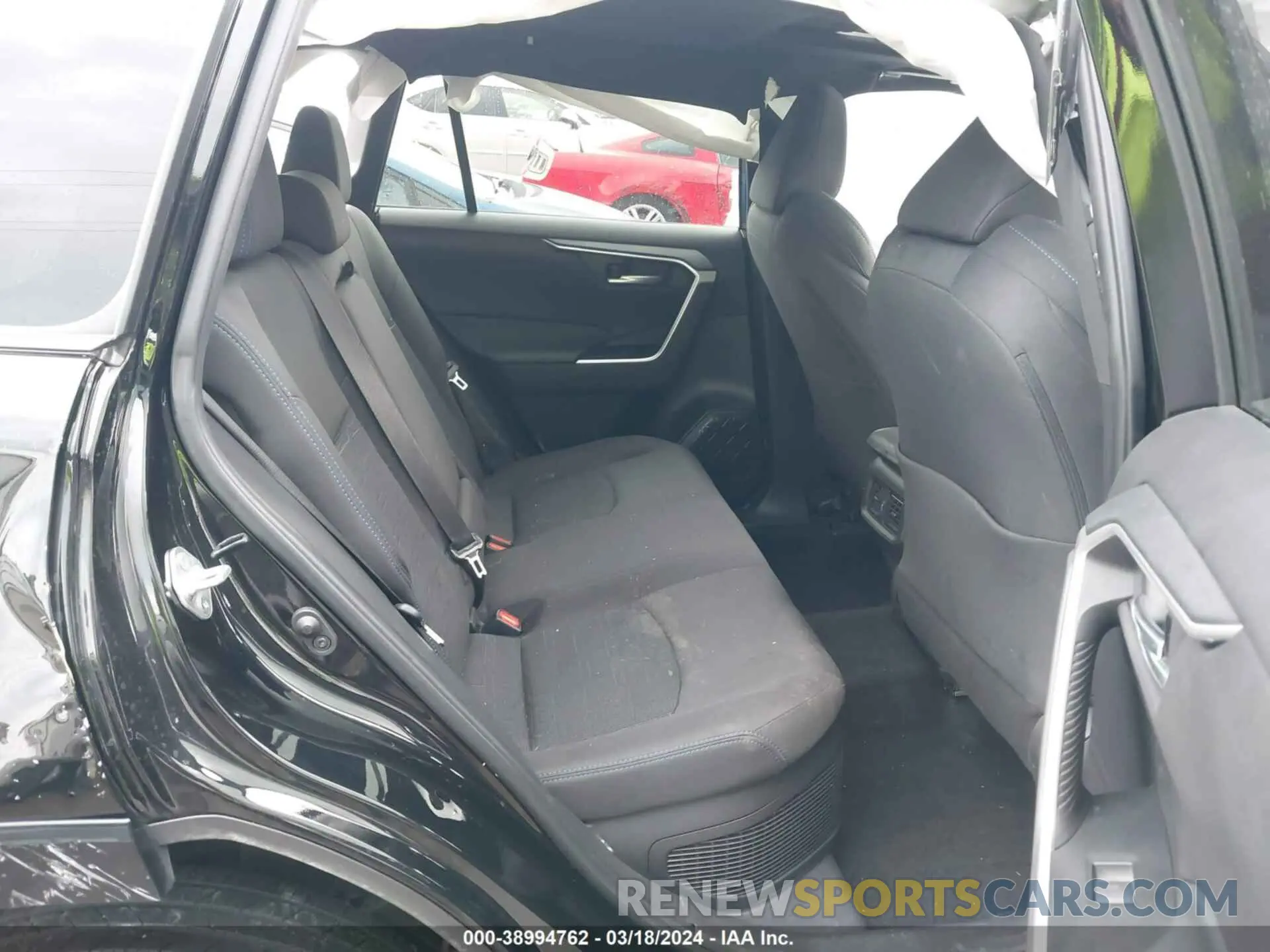 8 fotografías del automóvil dañado 4T3T6RFV1PU123203 TOYOTA RAV4 2023