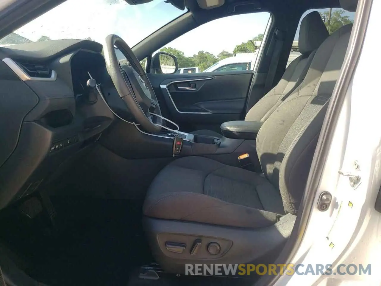7 fotografías del automóvil dañado 4T3T6RFV5PU113127 TOYOTA RAV4 2023