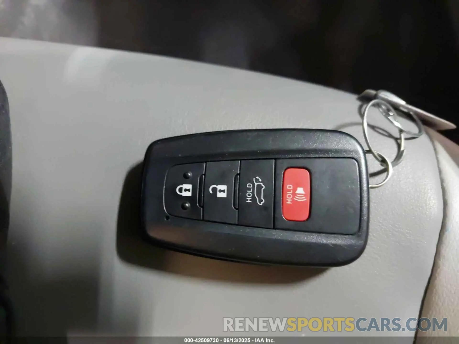 11 fotografías del automóvil dañado JTMA1RFV7PD097029 TOYOTA RAV4 2023