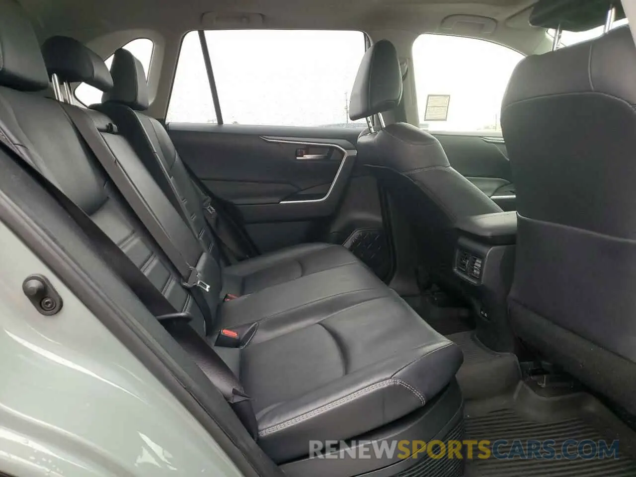 11 fotografías del automóvil dañado JTMB6RFV1PD100304 TOYOTA RAV4 2023