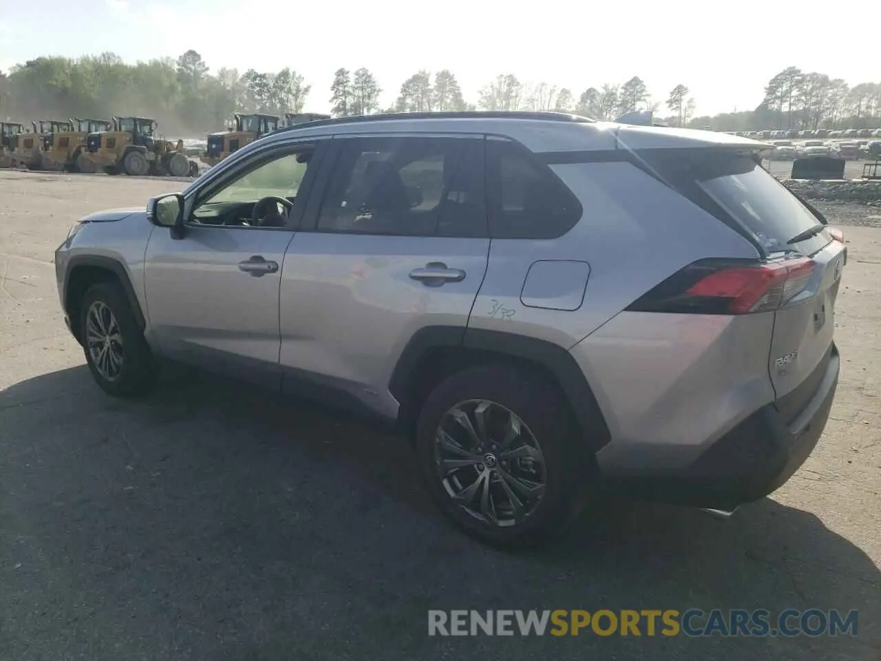 2 fotografías del automóvil dañado JTMB6RFV4PD080274 TOYOTA RAV4 2023