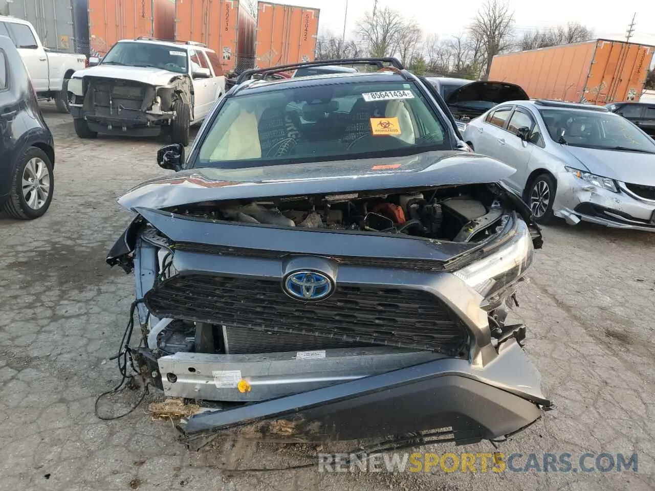 5 fotografías del automóvil dañado JTMB6RFV4PD092585 TOYOTA RAV4 2023