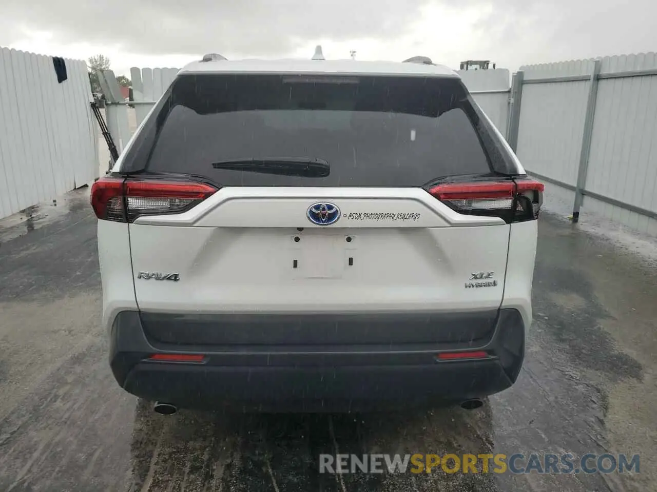6 fotografías del automóvil dañado JTMB6RFV5PD092157 TOYOTA RAV4 2023
