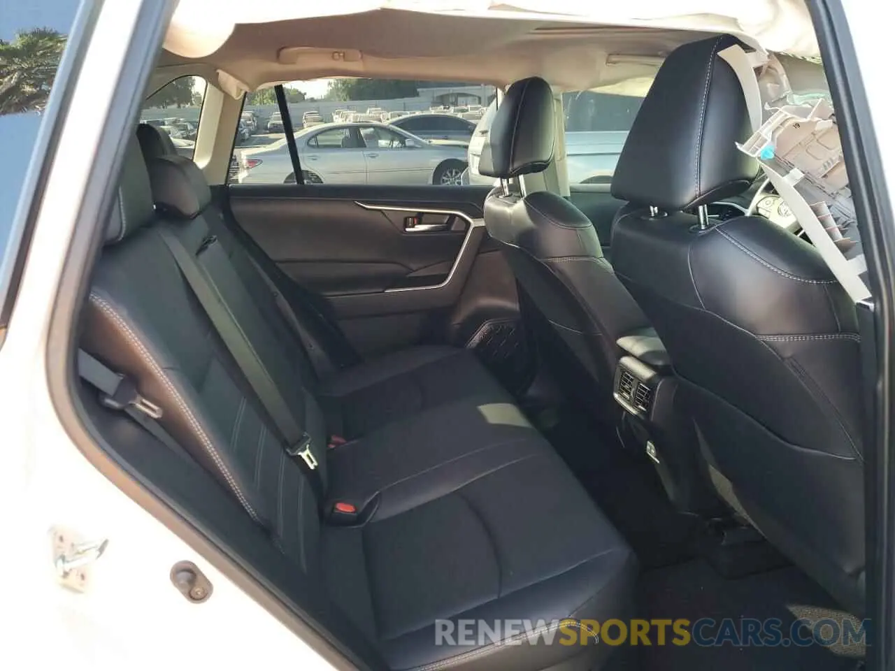 11 fotografías del automóvil dañado JTMB6RFV7PD115194 TOYOTA RAV4 2023