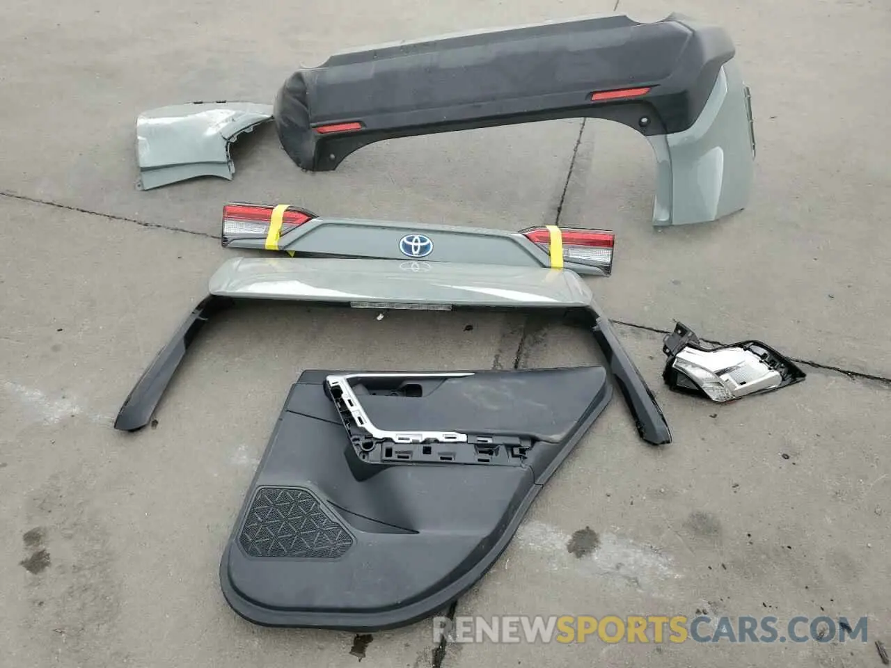 13 fotografías del automóvil dañado JTMB6RFV7PD116071 TOYOTA RAV4 2023