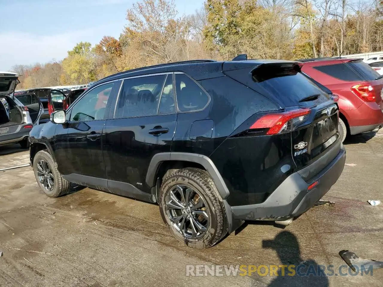 2 fotografías del automóvil dañado JTMB6RFV9PD103838 TOYOTA RAV4 2023