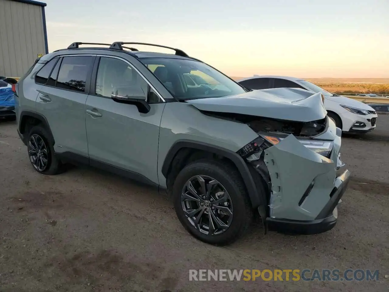 4 fotografías del automóvil dañado JTMB6RFV9PD116539 TOYOTA RAV4 2023