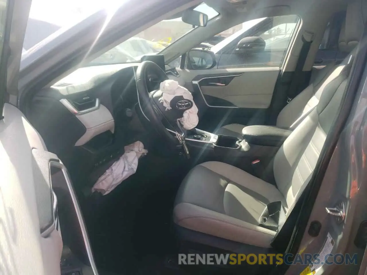 7 fotografías del automóvil dañado JTMB6RFV9PD116539 TOYOTA RAV4 2023