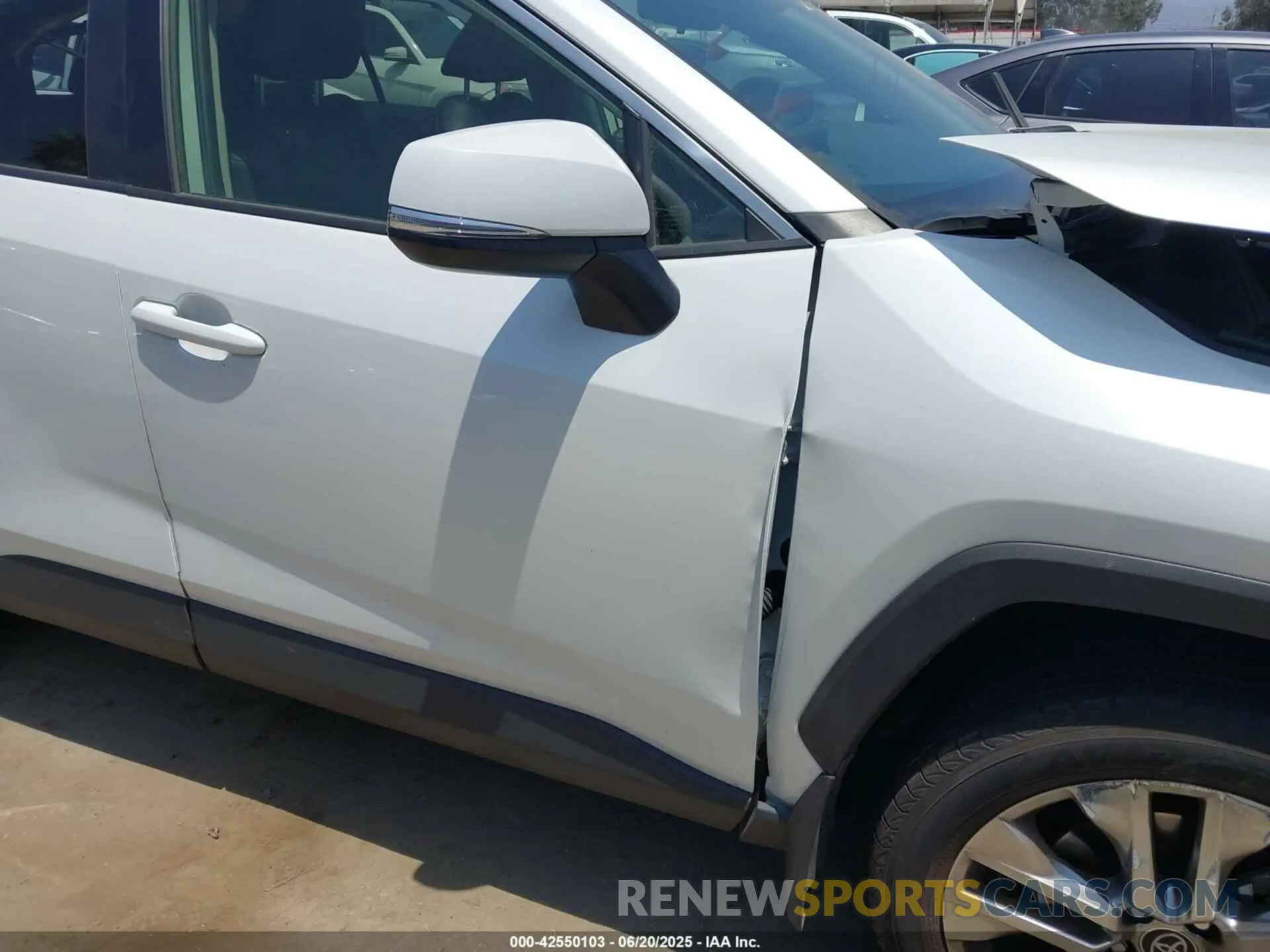 18 fotografías del automóvil dañado JTMC1RFV2PD101299 TOYOTA RAV4 2023