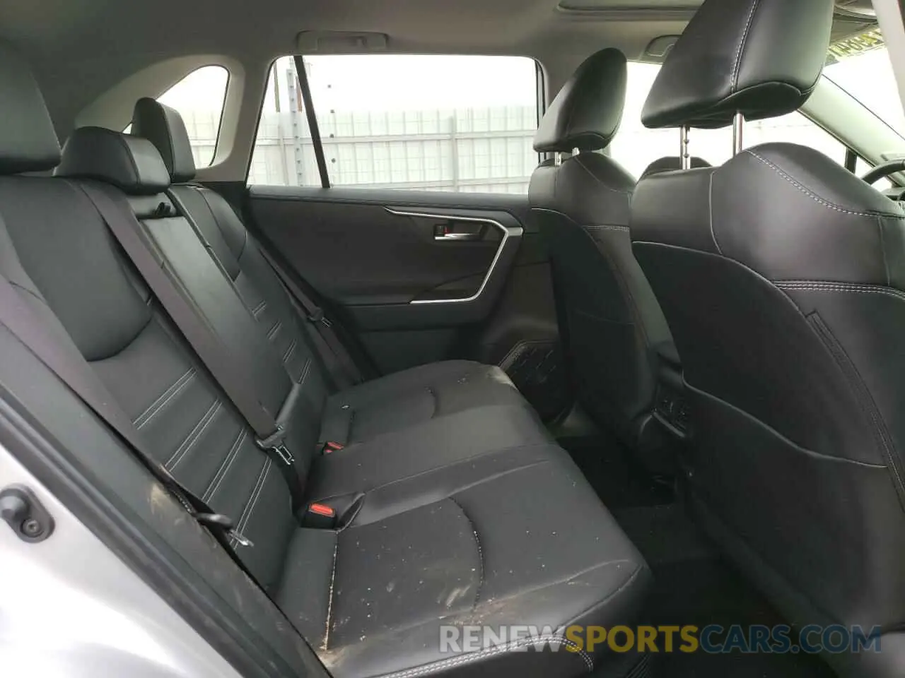 11 fotografías del automóvil dañado JTMD6RFV1PD112428 TOYOTA RAV4 2023