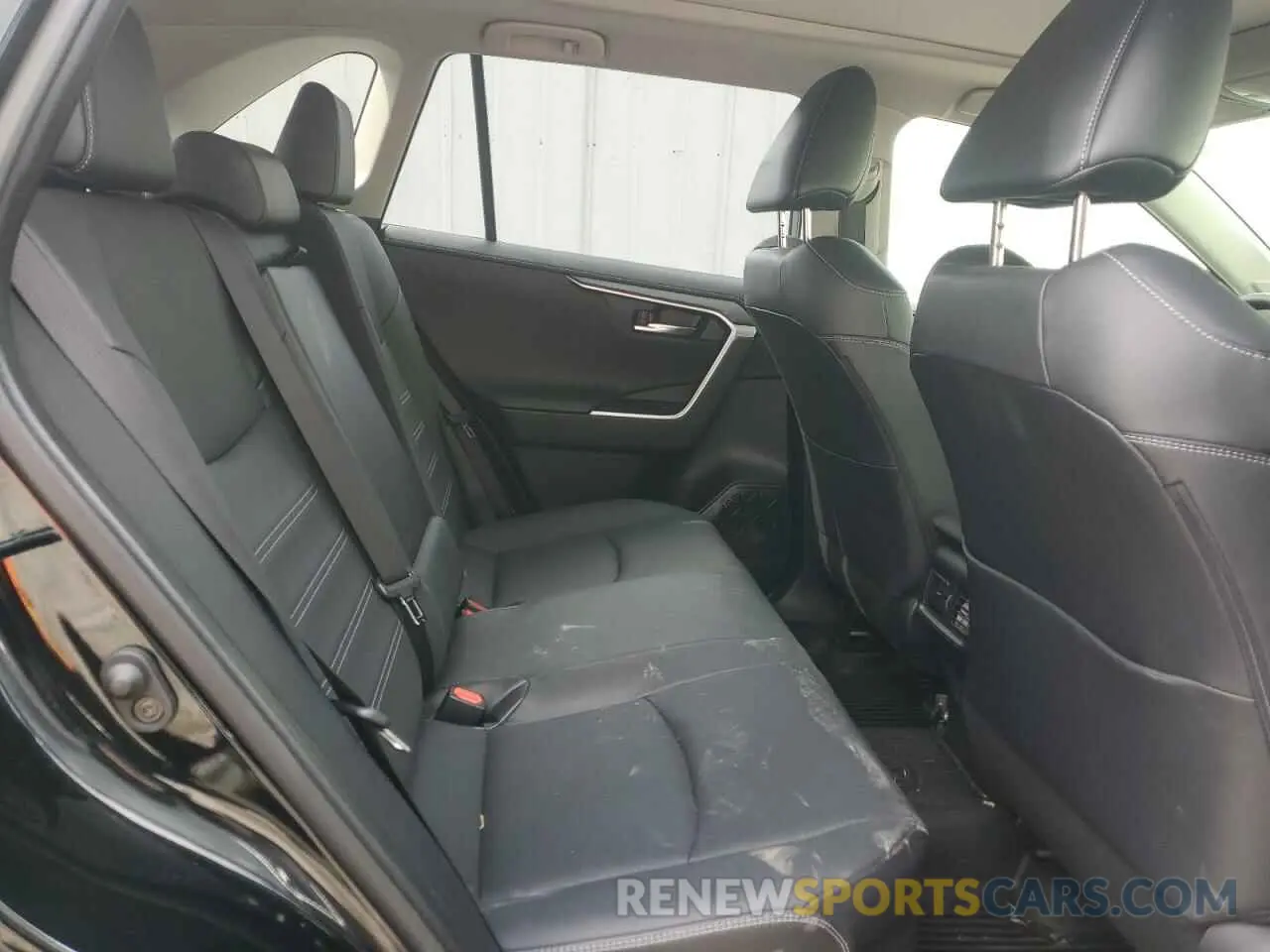 11 fotografías del automóvil dañado JTMD6RFV3PD101978 TOYOTA RAV4 2023
