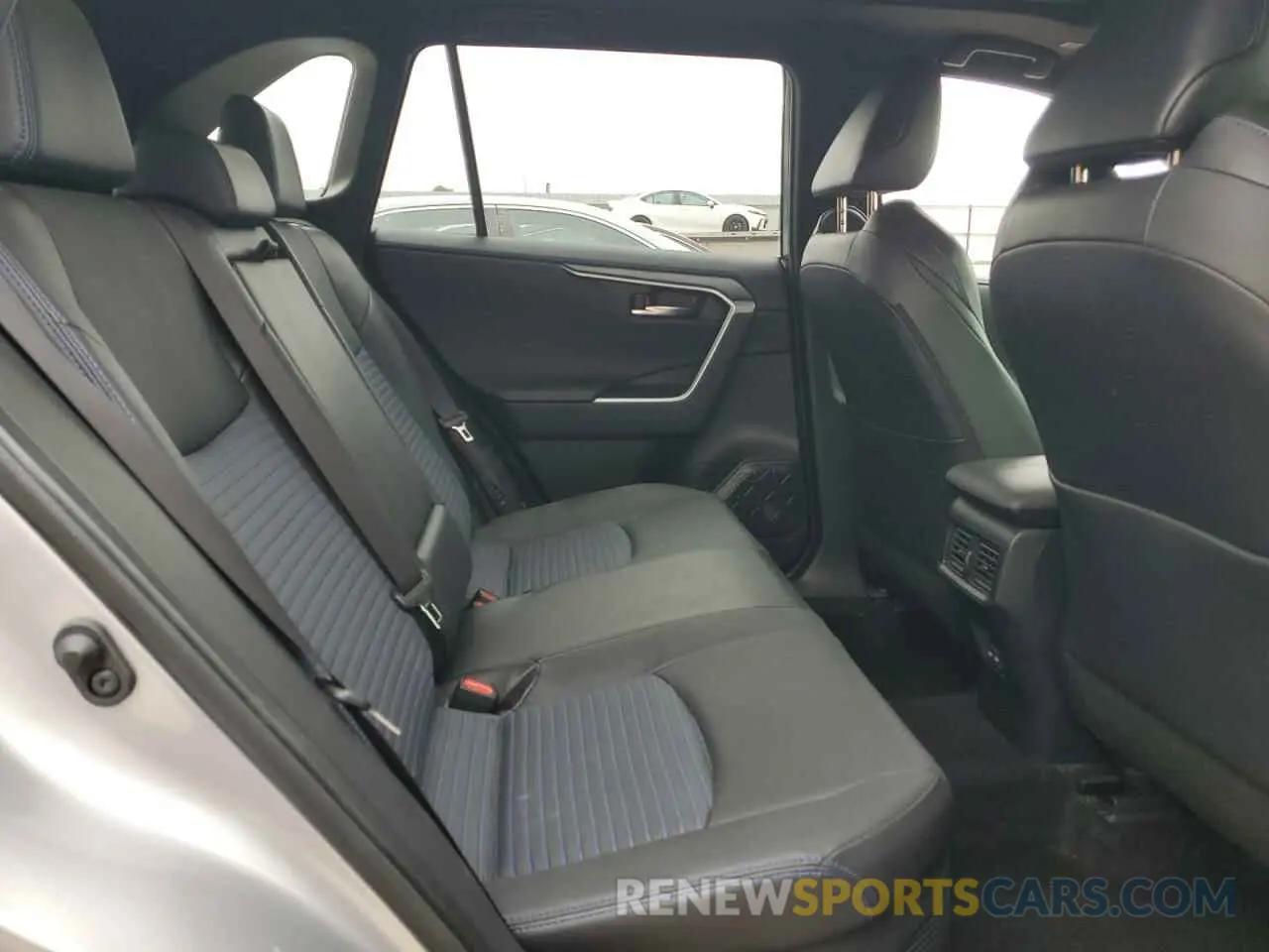 11 fotografías del automóvil dañado JTME6RFVXPJ035516 TOYOTA RAV4 2023